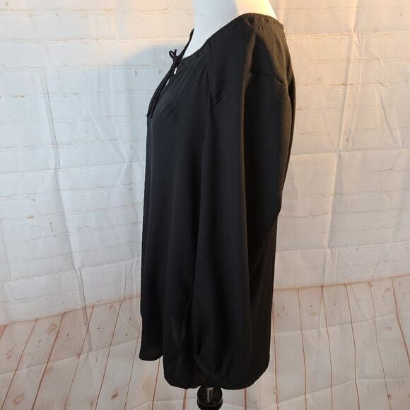 Express Black top with two tie strings on neckline - Picture 7 of 14